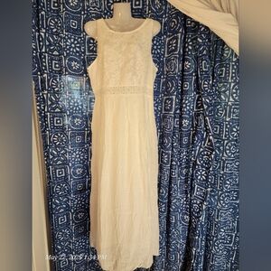 King's Road Elegant White Lace Dress